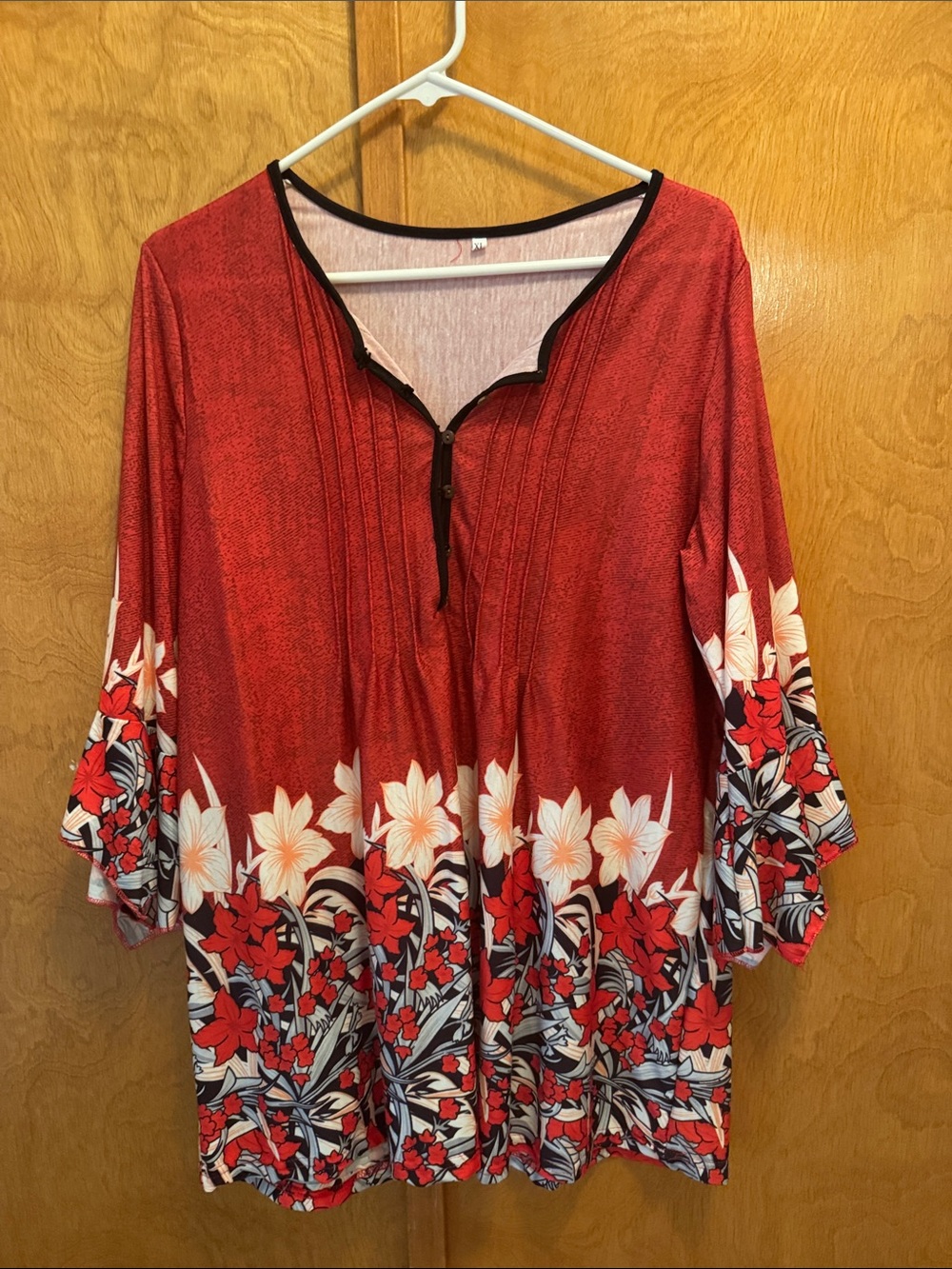 Women’s Red Floral Tunic Top